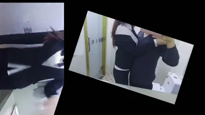 清纯呆萌眼镜美少女撩起衣服贫乳卡哇伊全裸跳蛋自慰小穴超粉嫩震动阴蒂好爽