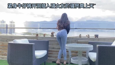 漂亮美眉干嘛要填枕头怕你疼我深一点会不会疼把我都夹红了妹子性经验不足逼紧没有多久就射了