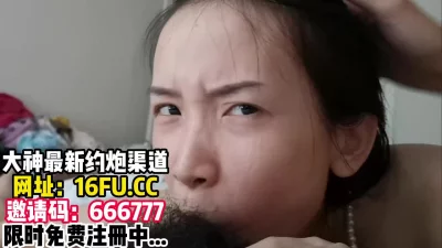 0监控偷拍中年夫妻情趣炮房里各种姿势啪啪啪